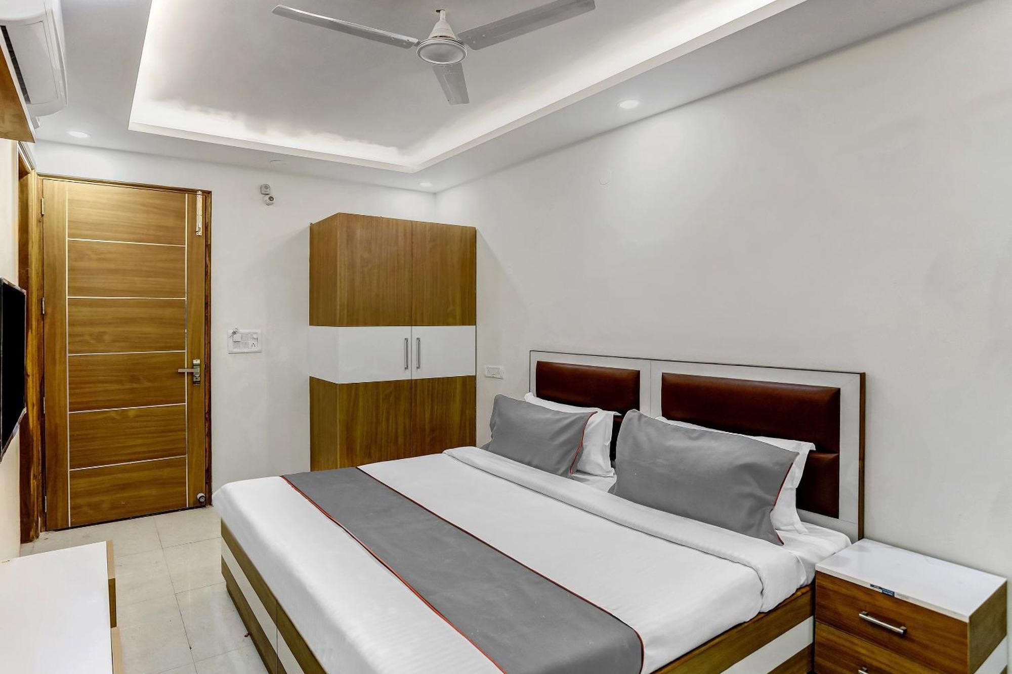 Hotel O Delhi Delight